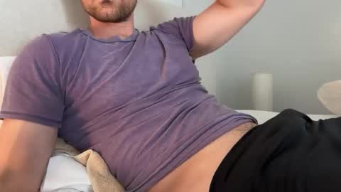 Snapshot of bigcollegecock69690 chatting on April 2026 08:44:01 PM bigcollegecock69690 online show from April 2026 08:44:01 PM