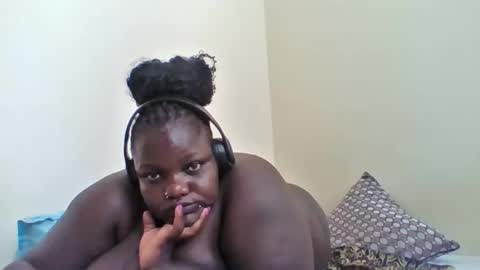 VIOLET online show from December 2025 09:58:01 AM