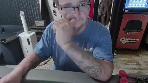 Darryl online show from October 2025 11:17:02 PM