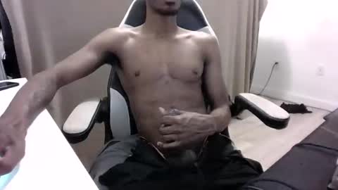 Snapshot of bigdickcumslut99 chatting on February 2026 05:06:01 AM antwan online show from February 2026 05:06:01 AM