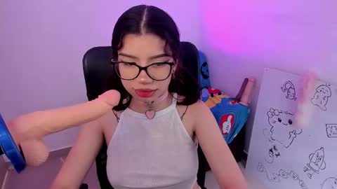 Snapshot of bigfinger125 chatting on February 2026 02:59:01 PM Lucy and Fred online show from February 2026 02:59:01 PM