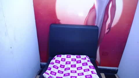 Snapshot of bigg_boobs_xxx chatting on March 2025 01:55:02 AM Sunny online show from March 2025 01:55:02 AM