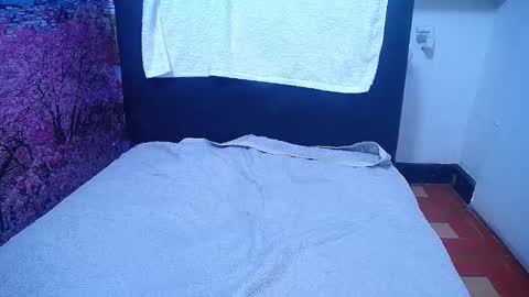 Snapshot of bigg_boobs_xxx chatting on September 2025 07:02:01 AM Sunny online show from September 2025 07:02:01 AM