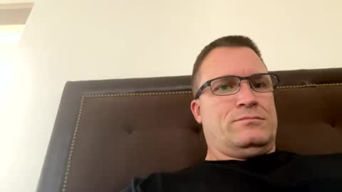 bigger22332233 online show from December 2024 10:51:01 PM