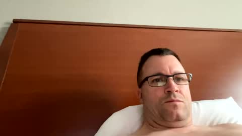 bigger22332233 online show from February 2025 04:03:02 PM