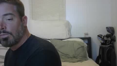 Gavin online show from February 2025 02:21:01 AM