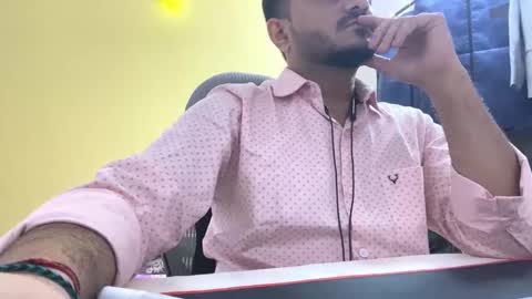 bighandsomesatisfy online show from January 2026 01:59:02 PM