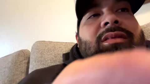 Snapshot of bigheadaddy90 chatting on October 2025 03:31:02 PM Daniel Noelia online show from October 2025 03:31:02 PM