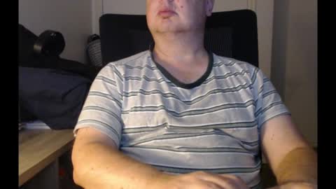 Snapshot of bighorn1981 chatting on December 2024 12:28:02 PM bighorn1981 online show from December 2024 12:28:02 PM