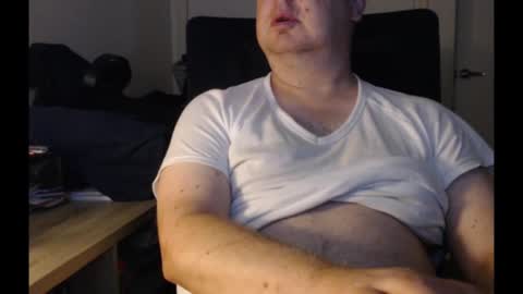 Snapshot of bighorn1981 chatting on December 2024 11:47:02 PM bighorn1981 online show from December 2024 11:47:02 PM