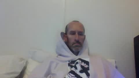 Snapshot of bighugemouthful chatting on November 2025 02:48:02 AM Chaz online show from November 2025 02:48:02 AM