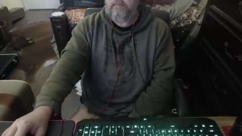 Snapshot of bighugmugg chatting on January 2026 05:07:01 PM bighugmugg online show from January 2026 05:07:01 PM