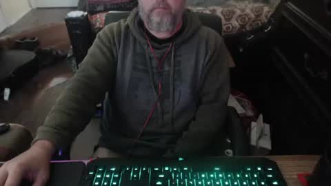 Snapshot of bighugmugg chatting on March 2026 08:13:01 PM bighugmugg online show from March 2026 08:13:01 PM