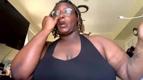 Snapshot of bigkittyraven chatting on February 2026 05:11:02 PM bigkittyraven online show from February 2026 05:11:02 PM