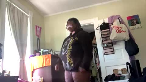 bigkittyraven online show from April 2026 03:46:01 PM