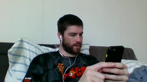 Snapshot of bigmag23 chatting on April 2026 06:45:01 PM bigmag23 online show from April 2026 06:45:01 PM