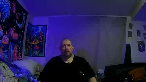 bigman42of0rlife online show from December 2025 12:10:02 PM