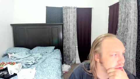 bigmike20129020 online show from September 2025 08:14:02 AM