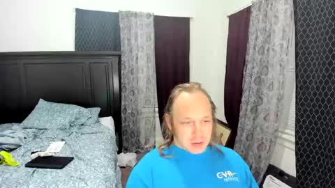 bigmike20129020 online show from October 2025 08:24:02 AM