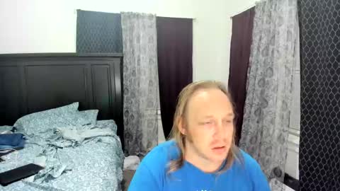 bigmike20129020 online show from October 2025 08:50:02 AM