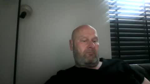 bigmike3339 online show from February 2026 07:56:02 AM