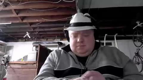 Snapshot of bigred_nyc chatting on March 2026 04:03:01 AM Big Red online show from March 2026 04:03:01 AM