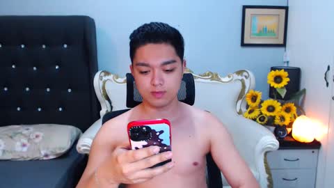 Snapshot of bigshowforyouxx chatting on February 2025 10:16:01 AM Jay online show from February 2025 10:16:01 AM