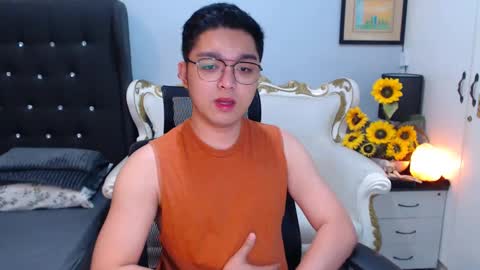 Snapshot of bigshowforyouxx chatting on February 2025 08:14:01 AM Jay online show from February 2025 08:14:01 AM