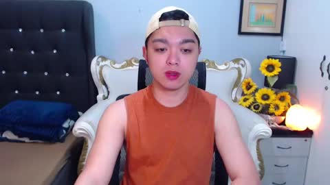 Snapshot of bigshowforyouxx chatting on February 2025 07:01:02 AM Jay online show from February 2025 07:01:02 AM