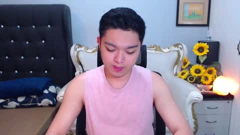 Snapshot of bigshowforyouxx chatting on February 2025 08:20:01 AM Jay online show from February 2025 08:20:01 AM