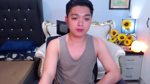 Snapshot of bigshowforyouxx chatting on March 2025 02:00:01 PM Jay online show from March 2025 02:00:01 PM