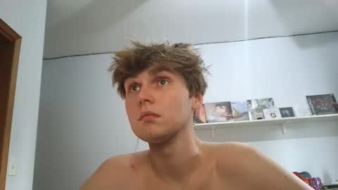 bigskinnyboyshh online show from April 2026 10:37:02 PM