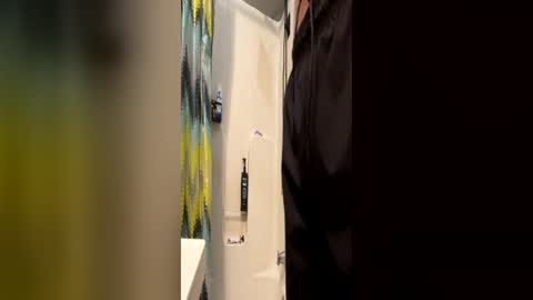 bigskinnyboyshh online show from June 2026 02:22:01 AM