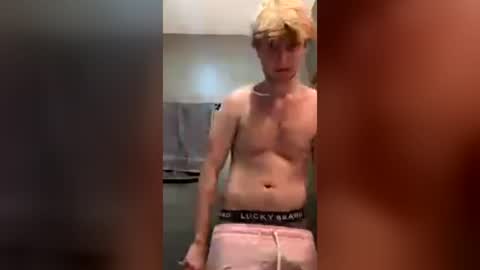 bigskinnyboyshh online show from July 2026 03:00:02 AM