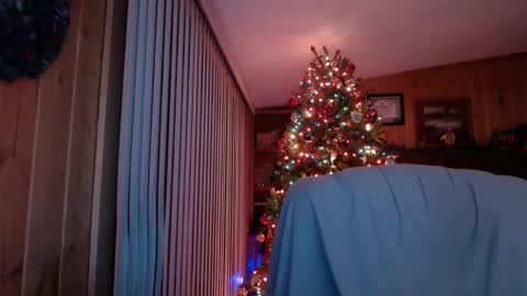 bigthicksatisfying2 online show from December 2024 08:28:01 AM