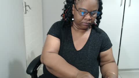 Lona online show from July 2026 02:47:02 AM