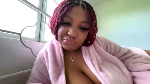 Snapshot of bigtittienyx chatting on February 2026 08:59:02 PM bigtittienyx online show from February 2026 08:59:02 PM