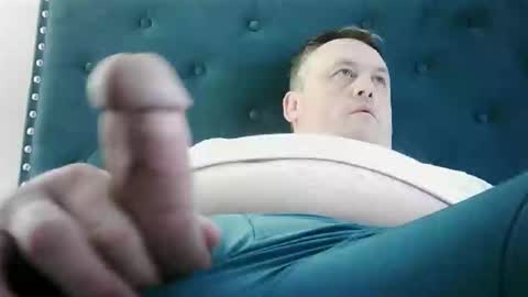 bigtroc3759 online show from March 2026 01:05:02 PM