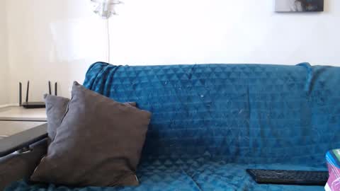 BigTwinsOmg online show from April 2026 06:33:02 AM