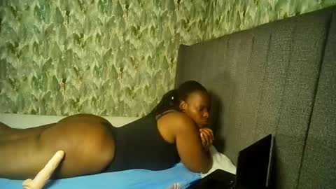 Snapshot of bigyybigy chatting on February 2026 02:27:02 PM bigyybigy online show from February 2026 02:27:02 PM