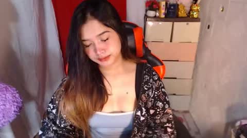 Snapshot of bilat_tinax chatting on November 2025 10:12:01 PM bilat tinax online show from November 2025 10:12:01 PM