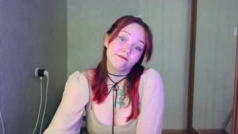 billie_kris online show from October 2025 04:15:02 PM