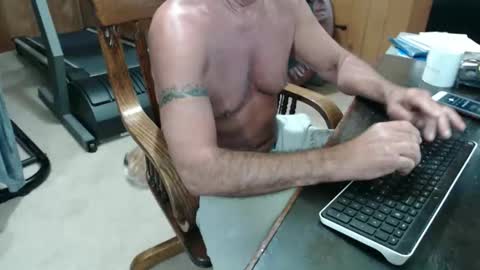 billy471 online show from May 2026 06:05:01 PM