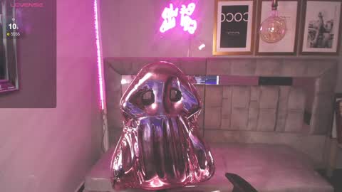 Live 1000pm 600am COLOMBIAN HOUR online show from February 2025 06:45:02 AM