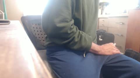 Snapshot of bimbttm chatting on January 2025 02:19:01 PM Bimbttm online show from January 2025 02:19:01 PM