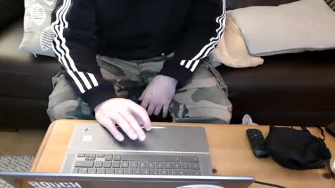 Snapshot of bindmedown chatting on February 2025 10:20:02 PM bindmedown online show from February 2025 10:20:02 PM