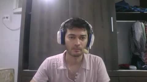 Snapshot of binhodm1 chatting on January 2025 02:20:01 AM binhodm1 online show from January 2025 02:20:01 AM