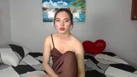 Kate online show from October 2025 05:36:02 PM