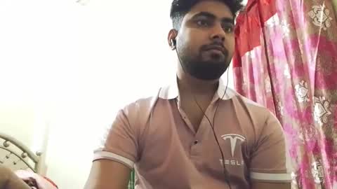 Snapshot of birbikrom104 chatting on November 2025 07:53:01 AM birbikrom104 online show from November 2025 07:53:01 AM