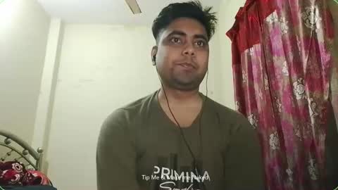 Snapshot of birbikrom104 chatting on November 2025 02:05:01 PM birbikrom104 online show from November 2025 02:05:01 PM